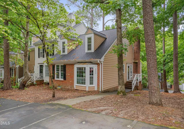Photo 2 of Townhouse for sale at 4600 Hamptonshire Dr, Raleigh, NC 27613 | MLS# 10180978 | Listing updated on 2026-10-05