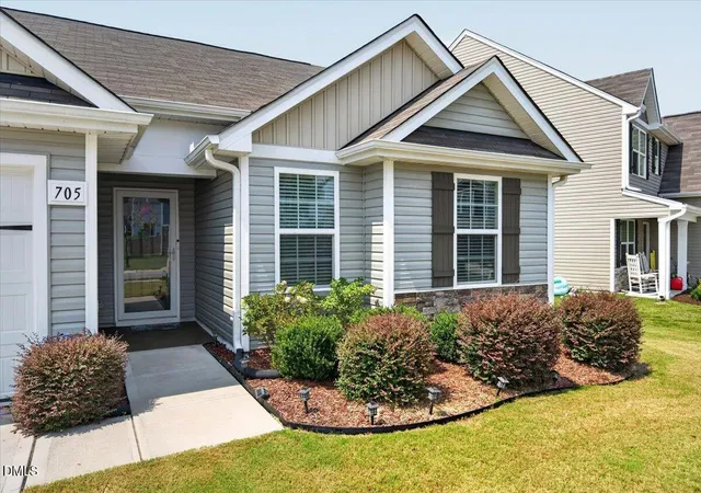 Photo 3 of Sale Pending at 705 Little Patch St, Zebulon, NC 27597 | MLS# 10181642 | Listing updated on 2026-09-02