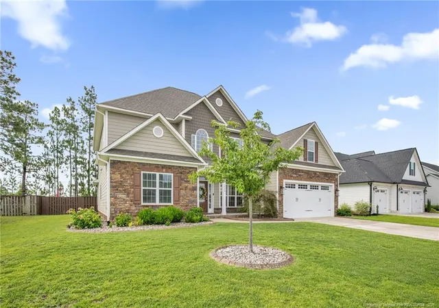 Photo 3 of Single family home for sale at 2945 Cragburn Pl, Fayetteville, NC 28306 | MLS# 766101 | Listing updated on 2026-09-13