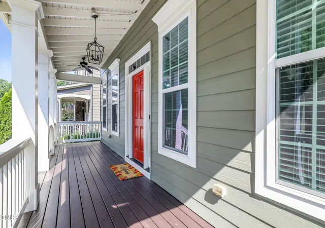 3rd image of 513 Morning Oaks Dr, Holly Springs, NC 27540 | MLS# 10187074