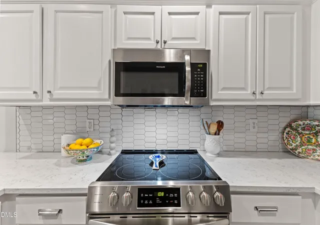 Photo 4 of Condo for sale at 2610 Oldgate Dr #307, Raleigh, NC 27604 | MLS# 10180788 | Listing updated on 2026-09-06