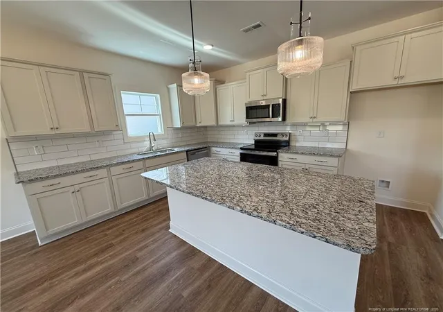 Photo 5 of Single family home for sale at 277 Strother Rd, Aberdeen, NC 28315 | MLS# 766118 | Listing updated on 2026-08-26