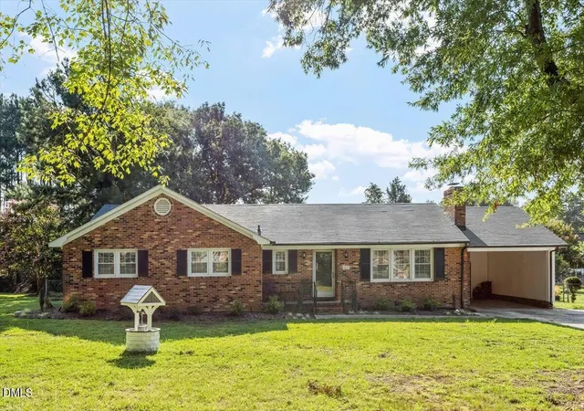 Photo 2 of Sale Pending at 4830 Kendridge Dr, Durham, NC 27712 | MLS# 10180944 | Listing updated on 2026-09-03