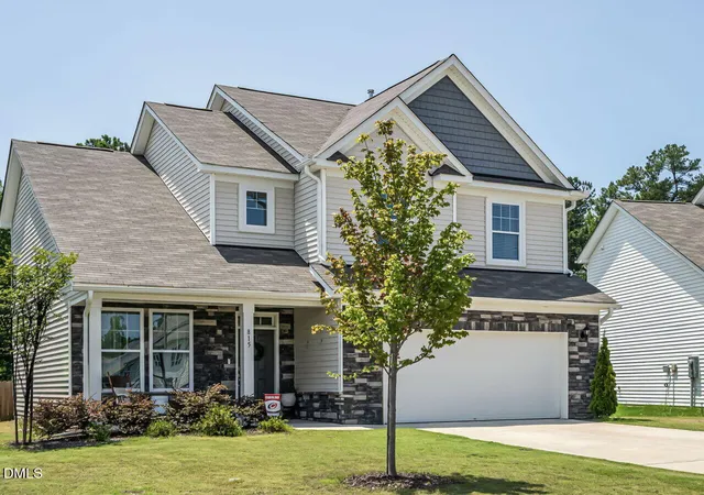 Photo 1 of Single family home for sale at 815 Golden Plum Ln, Zebulon, NC 27597 | MLS# 10181014 | Listing updated on 2026-09-04