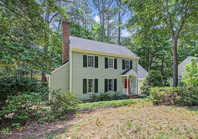 Photo 2 of Single family home for sale at 4815 Fortunes Ridge Dr, Durham, NC 27713 | MLS# 10180811 | Listing updated on 2026-08-04