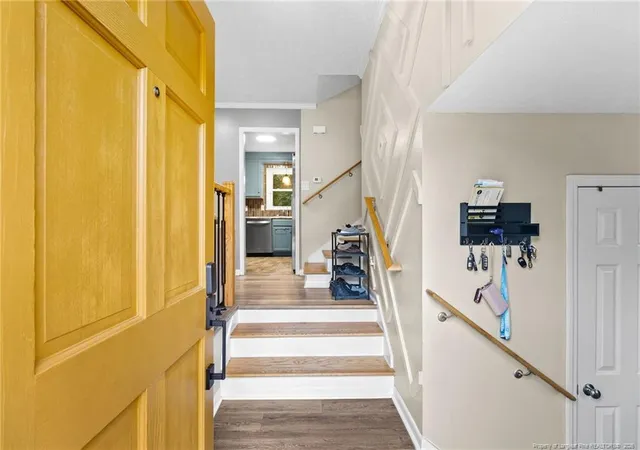 Photo 4 of Sale Pending at 3516 Cranbrook Dr, Fayetteville, NC 28301 | MLS# 766069 | Listing updated on 2026-08-24