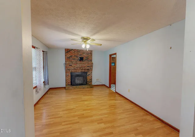 3rd image of 2072 Edwin Robertson Rd, Roxboro, NC 27574 | MLS# 10183016