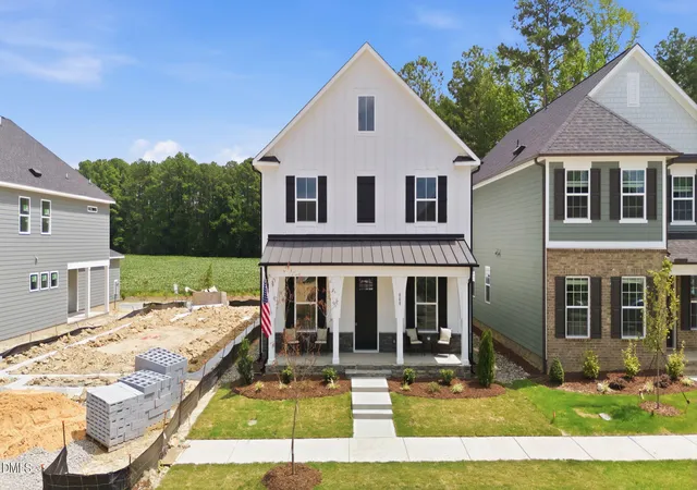 Photo 1 of Sale Pending at 808 Carpet Grass Ave, Knightdale, NC 27545 | MLS# 10185840 | Listing updated on 2026-09-15