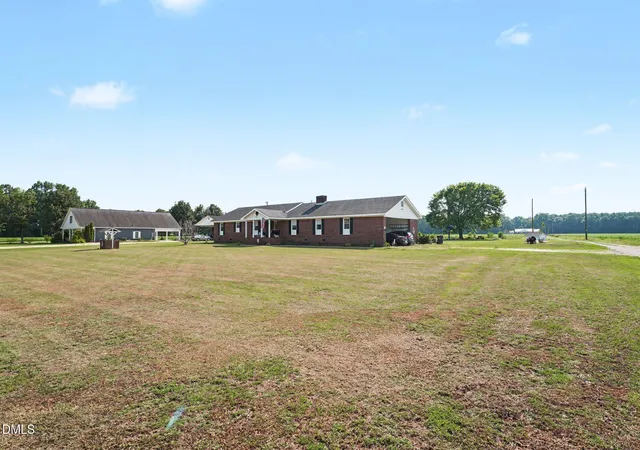 2nd image of 7128 N Carolina 242, Dunn, NC 28334 | MLS# 10180927