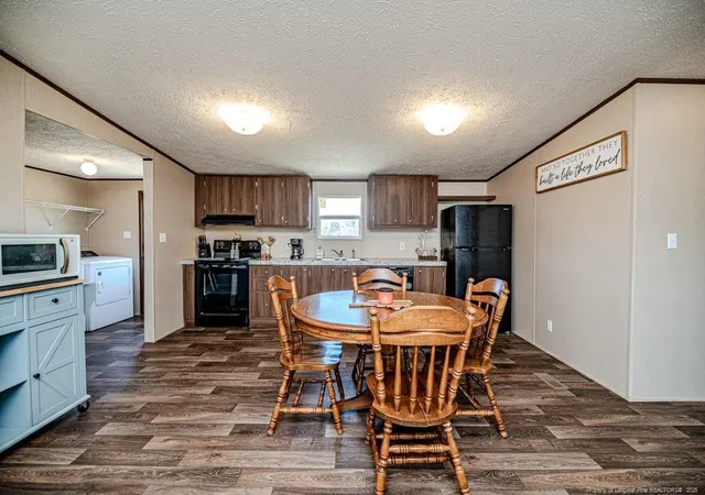 Photo 2 of Sale Pending at 211 Pine Oak, Cameron, NC 28326 | MLS# 766201 | Listing updated on 2026-08-22