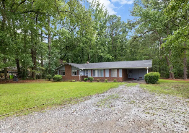 2nd image of 1418 S Mineral Springs Rd, Durham, NC 27703 | MLS# 10183530