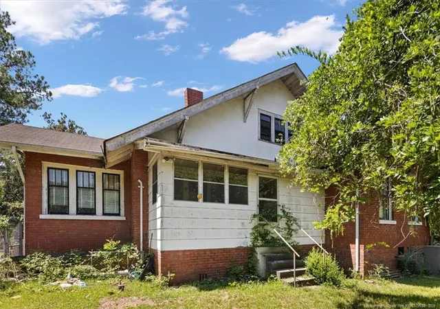 Photo 50 of Sale Pending at 554 W Broad St, Saint Pauls, NC 28384 | MLS# 765991 | Listing updated on 2026-09-03