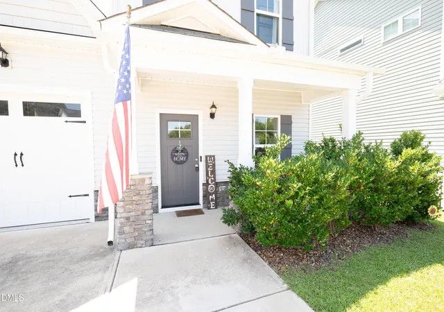 Photo 3 of Single family home for sale at 104 Jude Ct, Dunn, NC 28334 | MLS# 10181070 | Listing updated on 2026-09-15