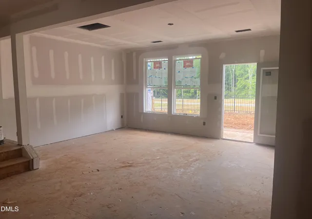 3rd image of 1345 Hammond Dr, Mebane, NC 27302 | MLS# 10180884