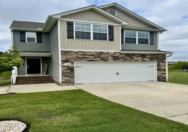 Photo 1 of Single family home for sale at 176 Old Head Way, Fuquay Varina, NC 27526 | MLS# 10182447 | Listing updated on 2026-09-29