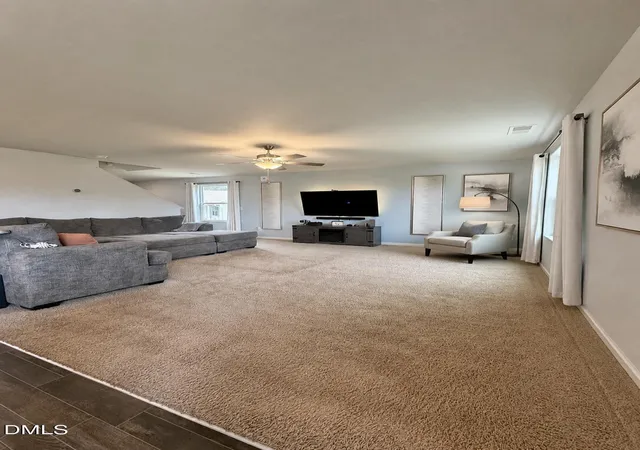 Photo 4 of Single family home for sale at 176 Old Head Way, Fuquay Varina, NC 27526 | MLS# 10182447 | Listing updated on 2026-09-29