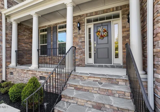 Photo 3 of Single family home for sale at 207 Weddington Park Ln, Apex, NC 27523 | MLS# 10181059 | Listing updated on 2026-08-04