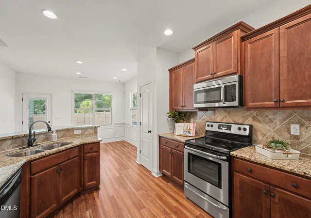 Photo 3 of Sale Pending at 10 Braddock Dr, Lillington, NC 27546 | MLS# 10181129 | Listing updated on 2026-10-01