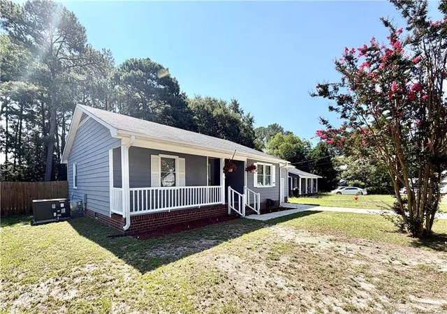 Photo 1 of Single family home for sale at 5122 Double Oaks Dr, Fayetteville, NC 28306 | MLS# 766121 | Listing updated on 2026-09-21