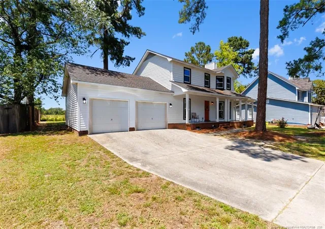 Photo 3 of Sale Pending at 716 Larkspur Dr, Fayetteville, NC 28311 | MLS# 766240 | Listing updated on 2026-08-26