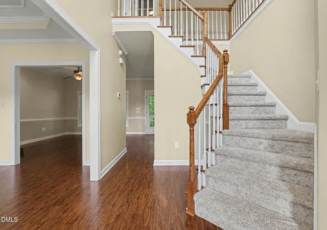 4th image of 3704 Highland Creek Dr, Apex, NC 27539 | MLS# 10181159