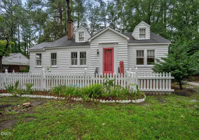Photo 2 of Single family home for sale at 1041 Lafayette Ave, Rocky Mount, NC 27803 | MLS# 10180985 | Listing updated on 2026-08-25