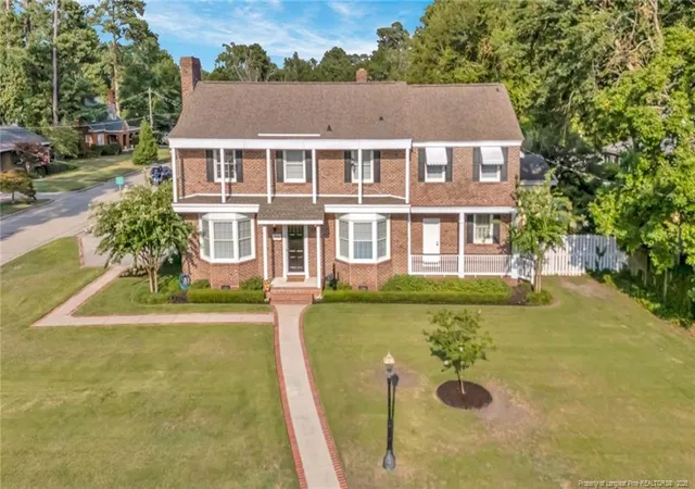 Photo 3 of Sale Pending at 1706 N Chestnut St, Lumberton, NC 28358 | MLS# 766224 | Listing updated on 2026-09-09