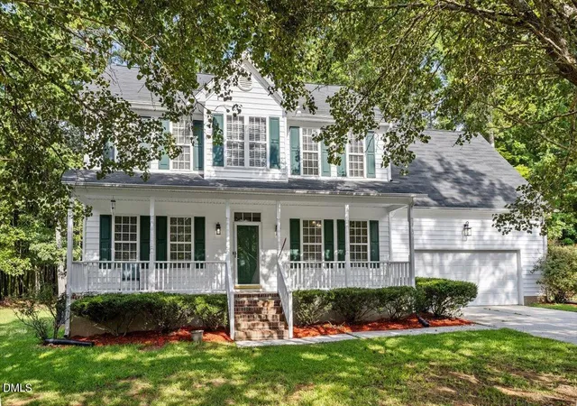 1st image of 3 Brookwood Ct, Durham, NC 27712 | MLS# 10181123