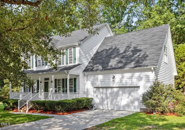 2nd image of 3 Brookwood Ct, Durham, NC 27712 | MLS# 10181123