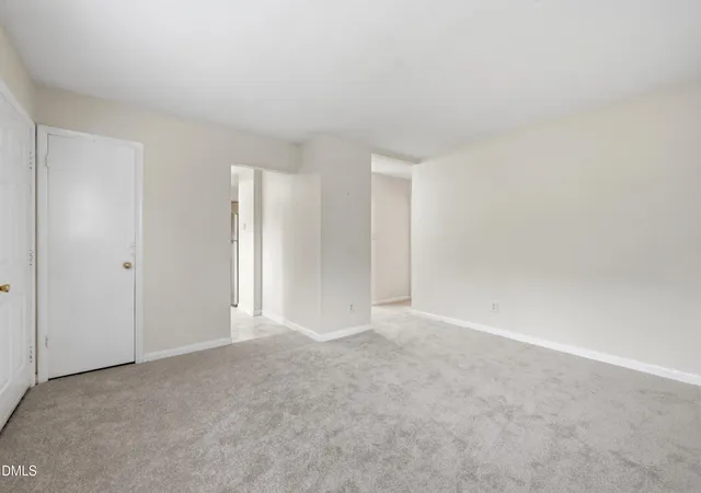Photo 3 of Condo for sale at 4 Shepherd Ln #Bldg C, Chapel Hill, NC 27514 | MLS# 10181042 | Listing updated on 2026-09-01