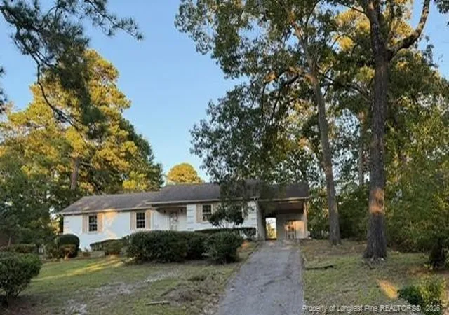 Photo 1 of Single family home for sale at 5114 Lake Valley Dr, Fayetteville, NC 28303 | MLS# 766049 | Listing updated on 2026-08-17