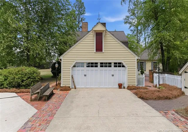 Photo 3 of Sale Pending at 3415 Cemetery Rd, Sanford, NC 27332 | MLS# 766071 | Listing updated on 2026-09-29