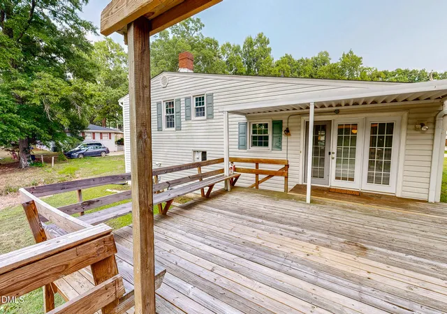 5th image of 907 Frank St, Roxboro, NC 27573 | MLS# 10182194