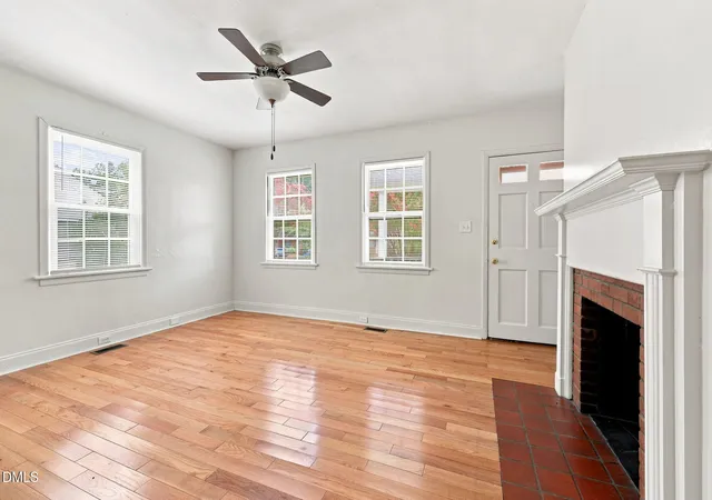 Photo 4 of Single family home for sale at 116 Davidson Ave, Durham, NC 27704 | MLS# 10181860 | Listing updated on 2026-08-26
