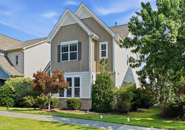Photo 3 of Single family home for sale at 2756 Abruzzo Dr, Apex, NC 27502 | MLS# 10181078 | Listing updated on 2026-09-18