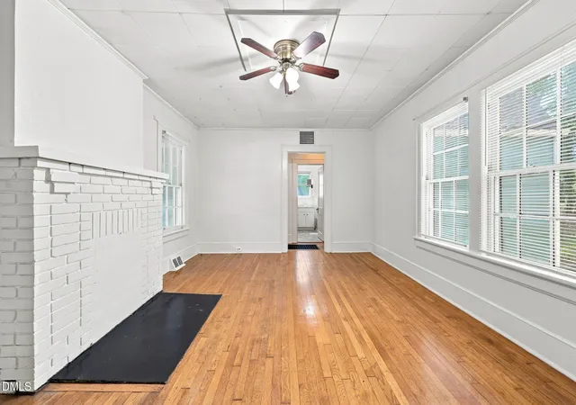 Photo 4 of Single family home for sale at 820 W Knox St, Durham, NC 27701 | MLS# 10181861 | Listing updated on 2026-09-08