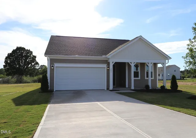 Photo 3 of Single family home for sale at 406 Thomas Store Dr, Broadway, NC 27505 | MLS# 10181094 | Listing updated on 2026-09-20