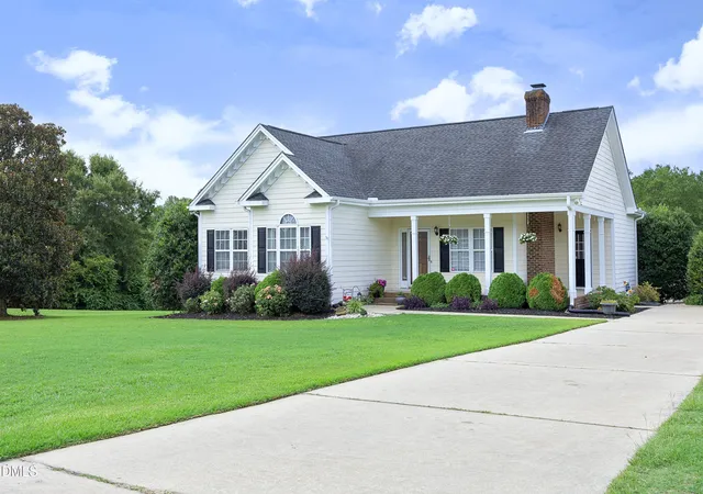 1st image of 211 Sherman Lakes Dr, Fuquay Varina, NC 27526 | MLS# 10181116