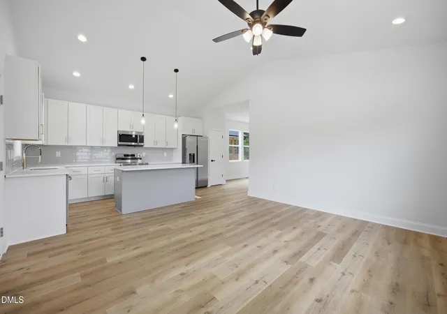 Photo 3 of Single family home for sale at 461 New York Ave, Burlington, NC 27215 | MLS# 10181145 | Listing updated on 2026-09-09