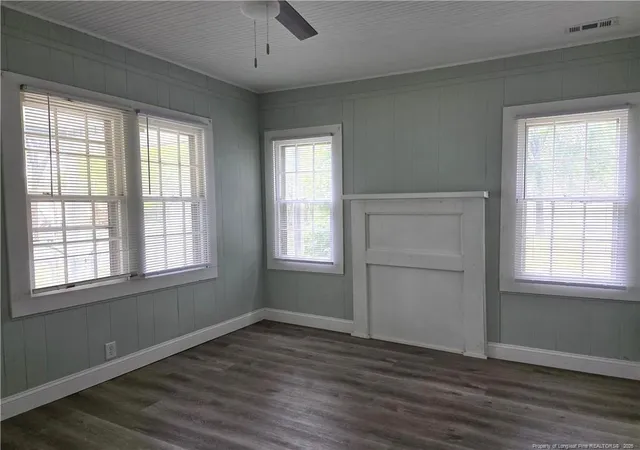 Photo 4 of Single family home for sale at 207 Triangle Pl, Fayetteville, NC 28312 | MLS# 766040 | Listing updated on 2026-07-20