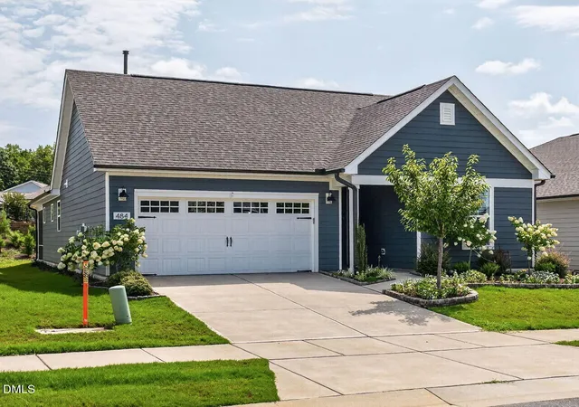 Photo 2 of Single family home for sale at 484 Steeplechase Blvd, Clayton, NC 27520 | MLS# 10181462 | Listing updated on 2026-09-18