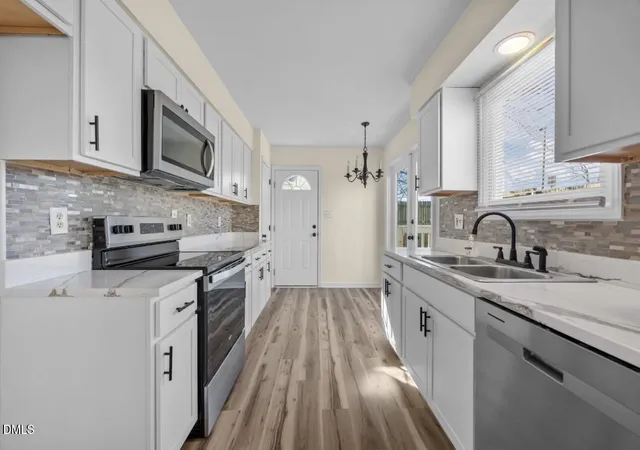 Photo 1 of Single family home for sale at 300 Worth St, Raleigh, NC 27601 | MLS# 10181254 | Listing updated on 2026-08-24