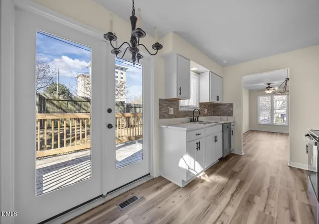 Photo 3 of Single family home for sale at 300 Worth St, Raleigh, NC 27601 | MLS# 10181254 | Listing updated on 2026-08-24