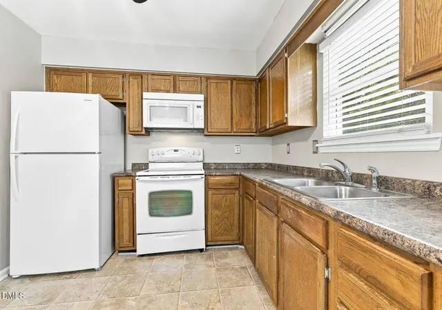 Photo 4 of Sale Pending at 2606 Kingdom Way, Durham, NC 27704 | MLS# 10185652 | Listing updated on 2026-08-16