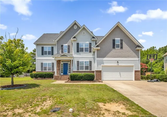 Photo 1 of Single family home for sale at 5720 Gentleman Dr, Hope Mills, NC 28348 | MLS# 766267 | Listing updated on 2026-09-06