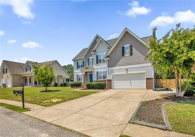Photo 2 of Single family home for sale at 5720 Gentleman Dr, Hope Mills, NC 28348 | MLS# 766267 | Listing updated on 2026-09-06