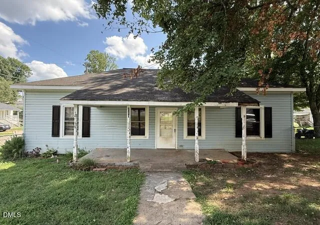 2nd image of 219 Kerr Dr, Roxboro, NC 27573 | MLS# 10184819