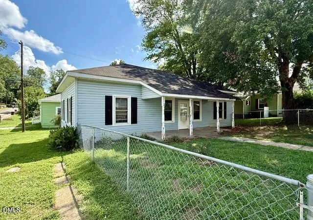 3rd image of 219 Kerr Dr, Roxboro, NC 27573 | MLS# 10184819