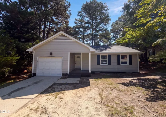 Photo 1 of Single family home for sale at 5314 Westminster Dr, Fayetteville, NC 28311 | MLS# 10181197 | Listing updated on 2026-09-22