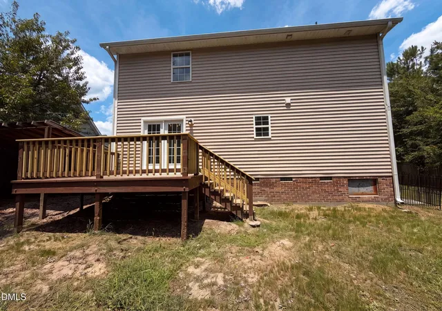 Photo 4 of Sale Pending at 505 Old Warden Way, Hope Mills, NC 28348 | MLS# 10181198 | Listing updated on 2026-09-02